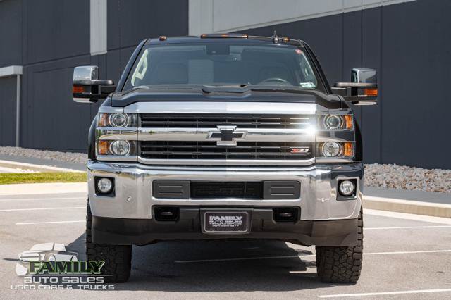 Used 2016 Chevrolet Silverado 3500 LTZ AWD/4WD image 17