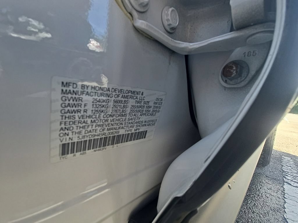 Used 2024 Acura MDX w/ Technology Package FWD image 16