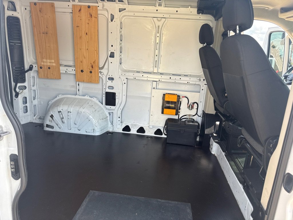 Used 2018 RAM ProMaster 1500 w/ Interior Convenience Group image 14