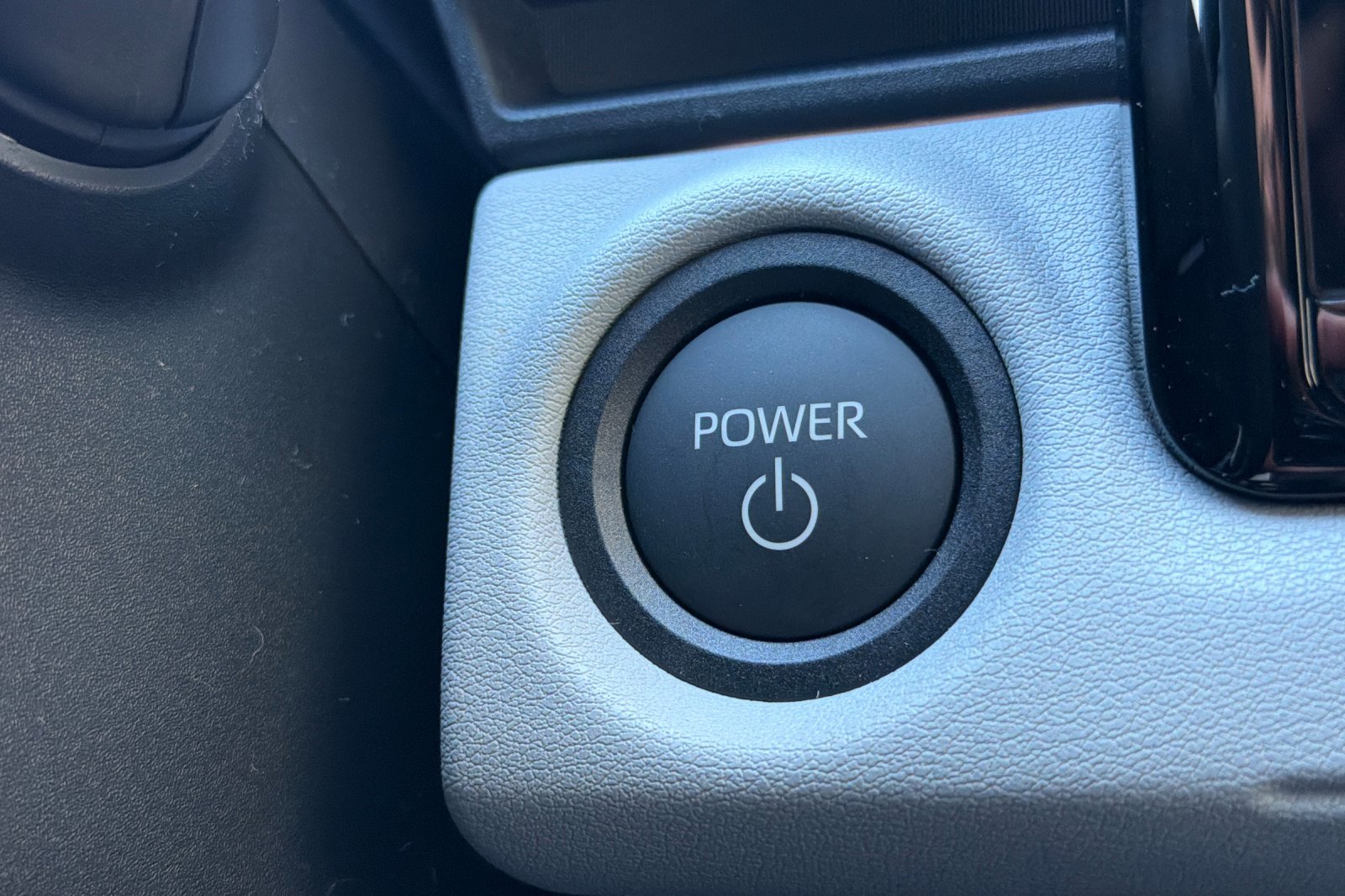 New 2026 Subaru Solterra Premium image 22