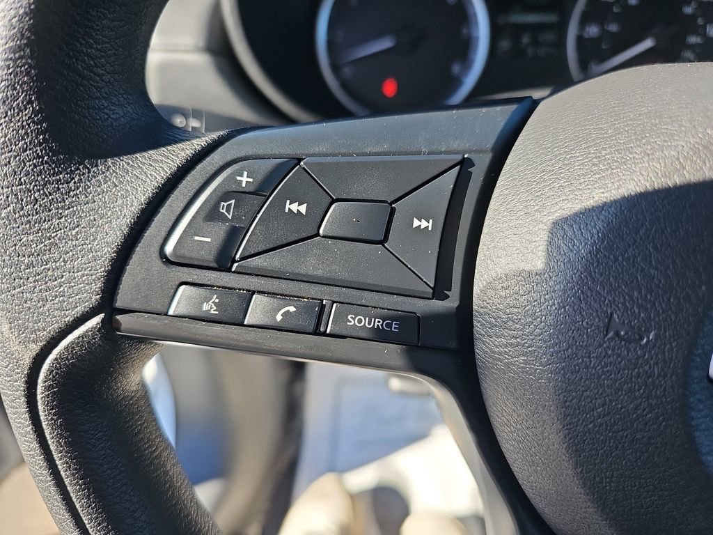 Used 2025 Nissan Versa S w/ Trunk Package image 22