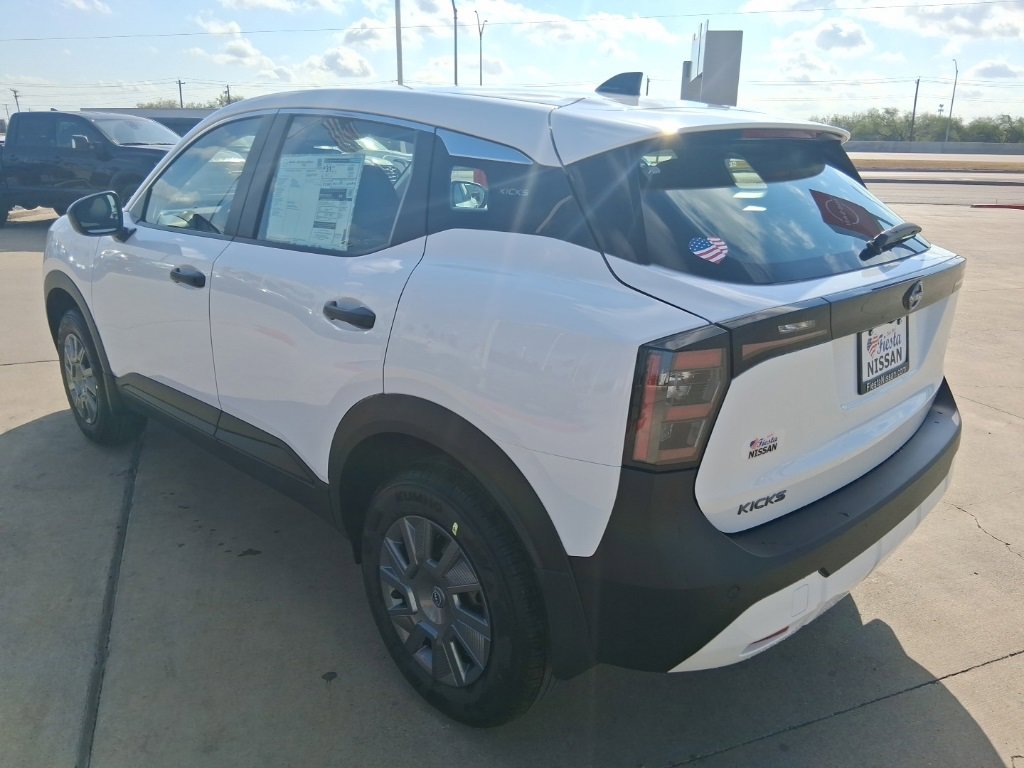 New 2026 Nissan Kicks S image 4