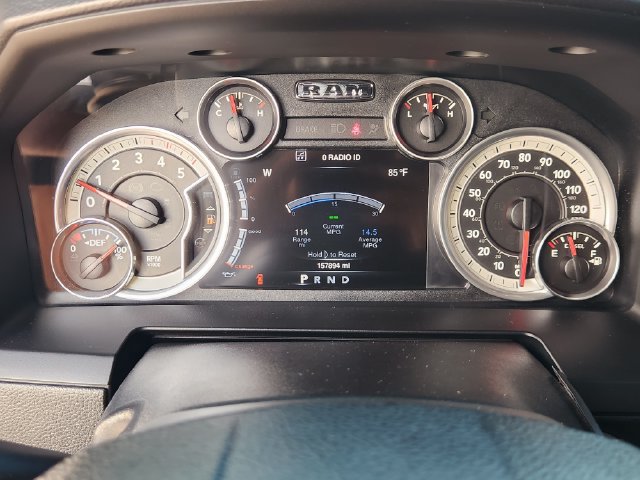 Used 2016 RAM 3500 Laramie w/ Convenience Group AWD/4WD image 15