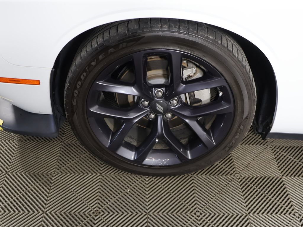 Used 2023 Dodge Challenger R/T w/ Blacktop Package image 15