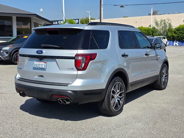 Used 2019 Ford Explorer Sport image 4