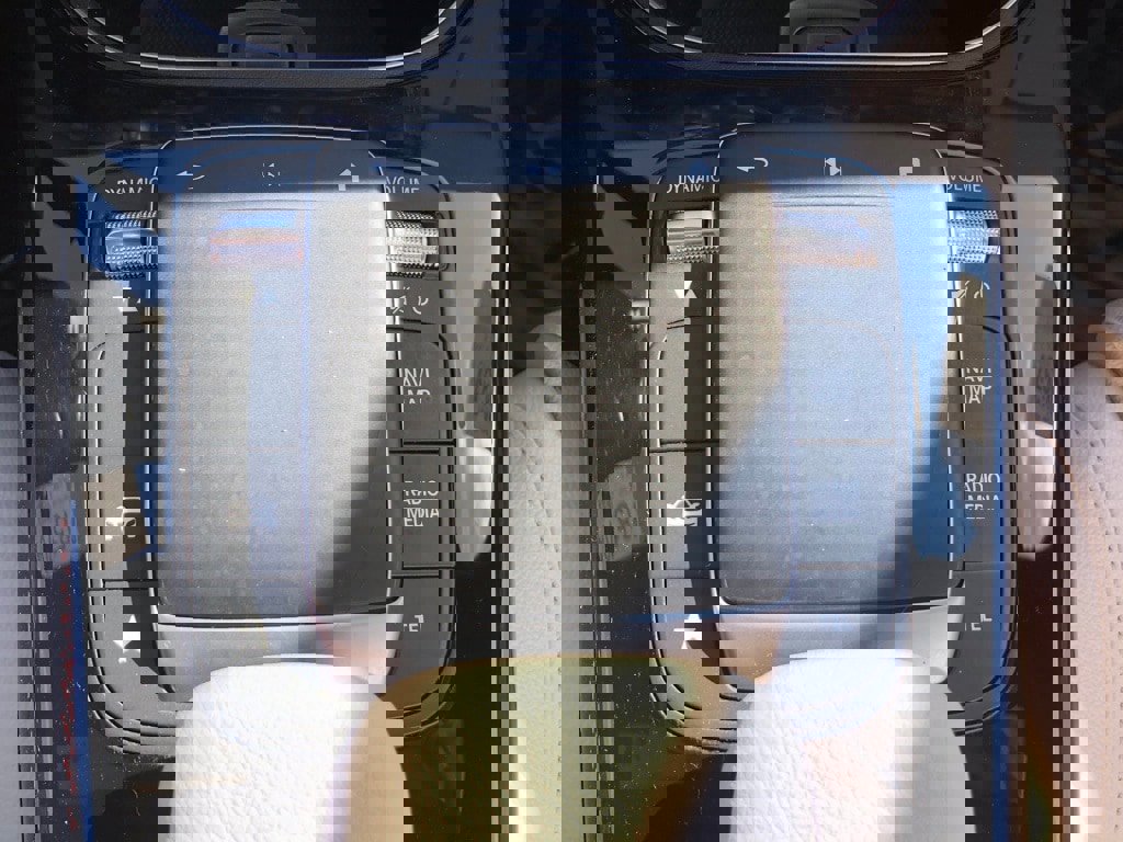 Certified 2021 Mercedes-Benz A 220 4MATIC image 35