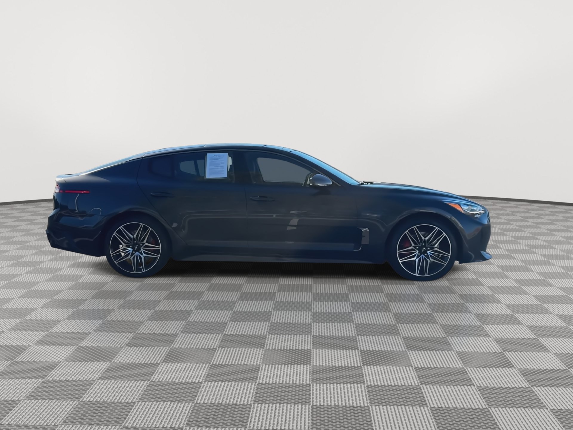 Used 2023 Kia Stinger GT2 AWD/4WD image 9
