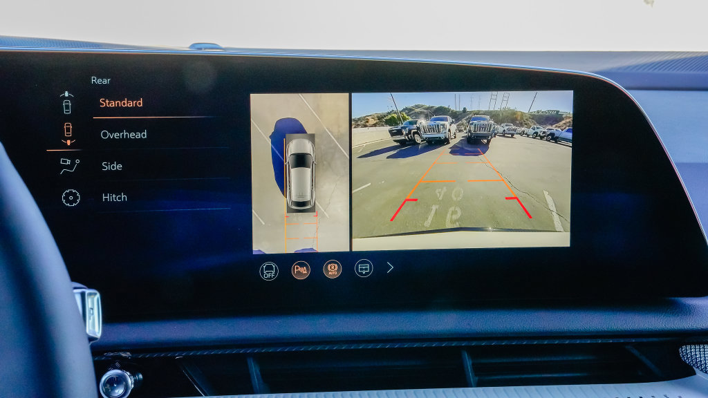 New 2027 Cadillac Optiq Premium Luxury RWD image 18