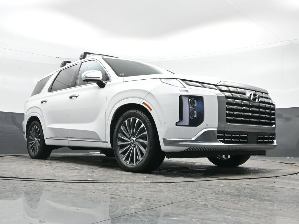 Used 2023 Hyundai Palisade Calligraphy image 50