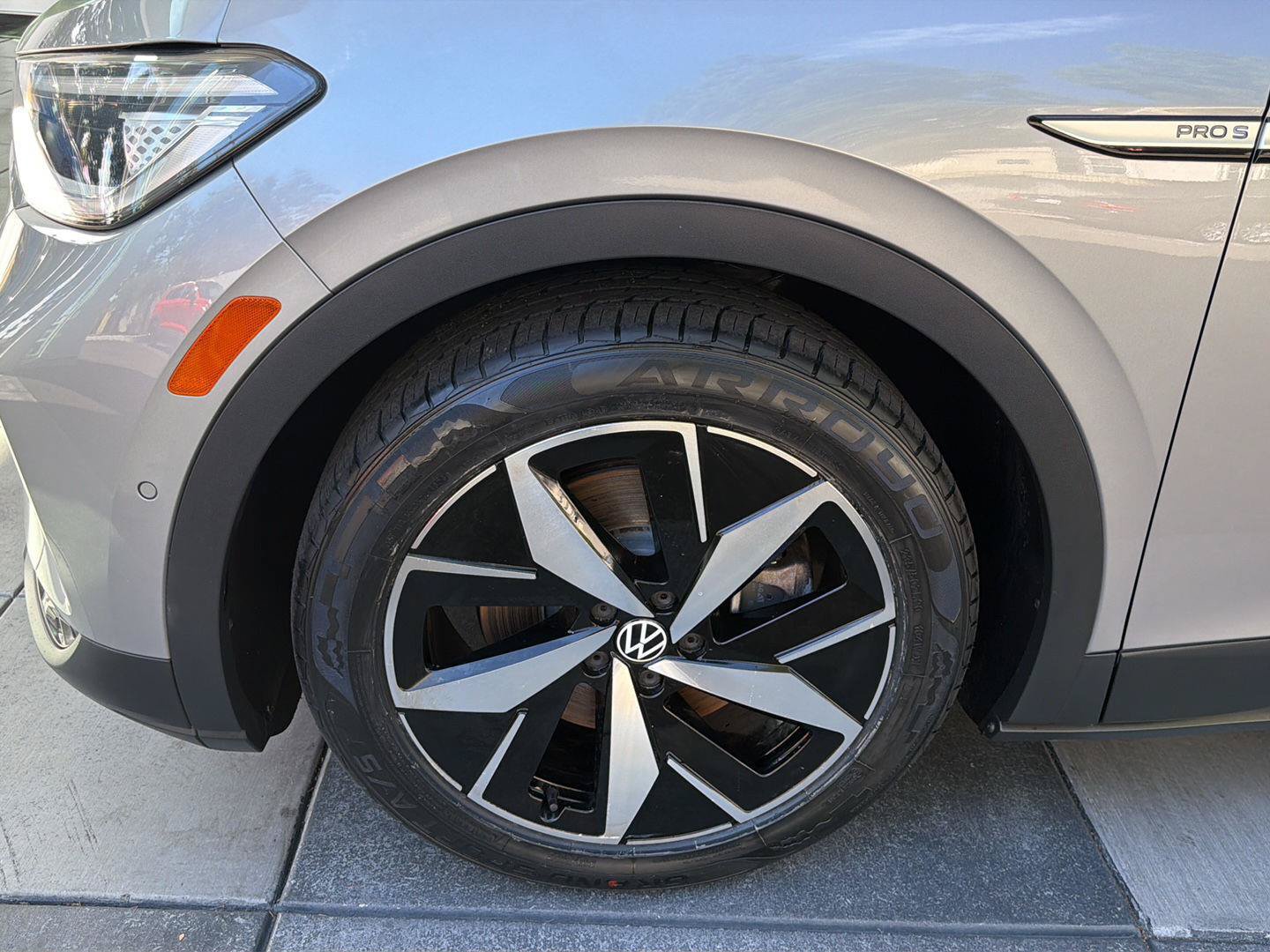 Certified 2023 Volkswagen ID.4 Pro S RWD image 9