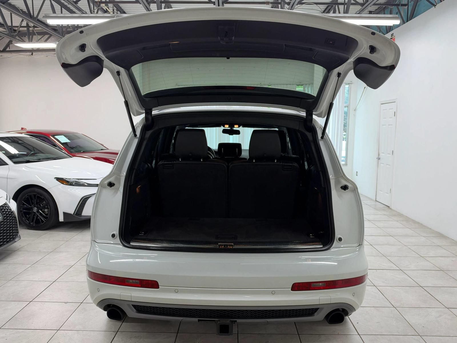 Used 2015 Audi Q7 3.0T S line Prestige w/ 21" S Line Plus Package AWD/4WD image 22