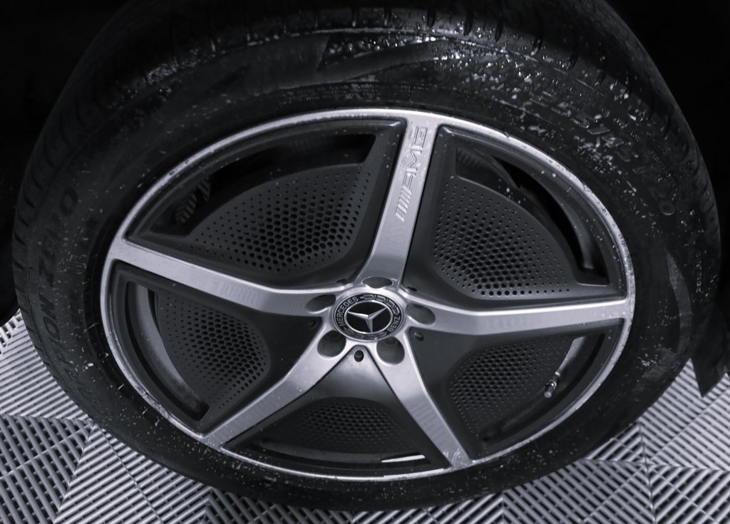 Used 2023 Mercedes-Benz EQE 500 4MATIC SUV image 7