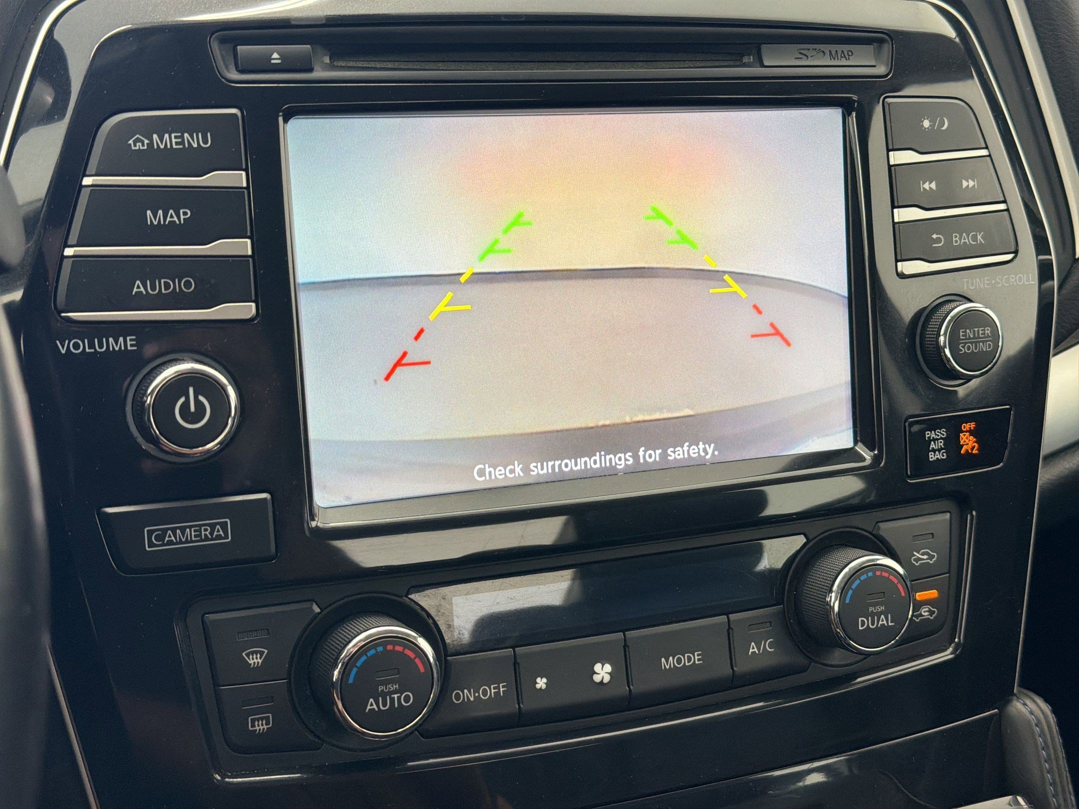 Used 2016 Nissan Maxima SR FWD image 22