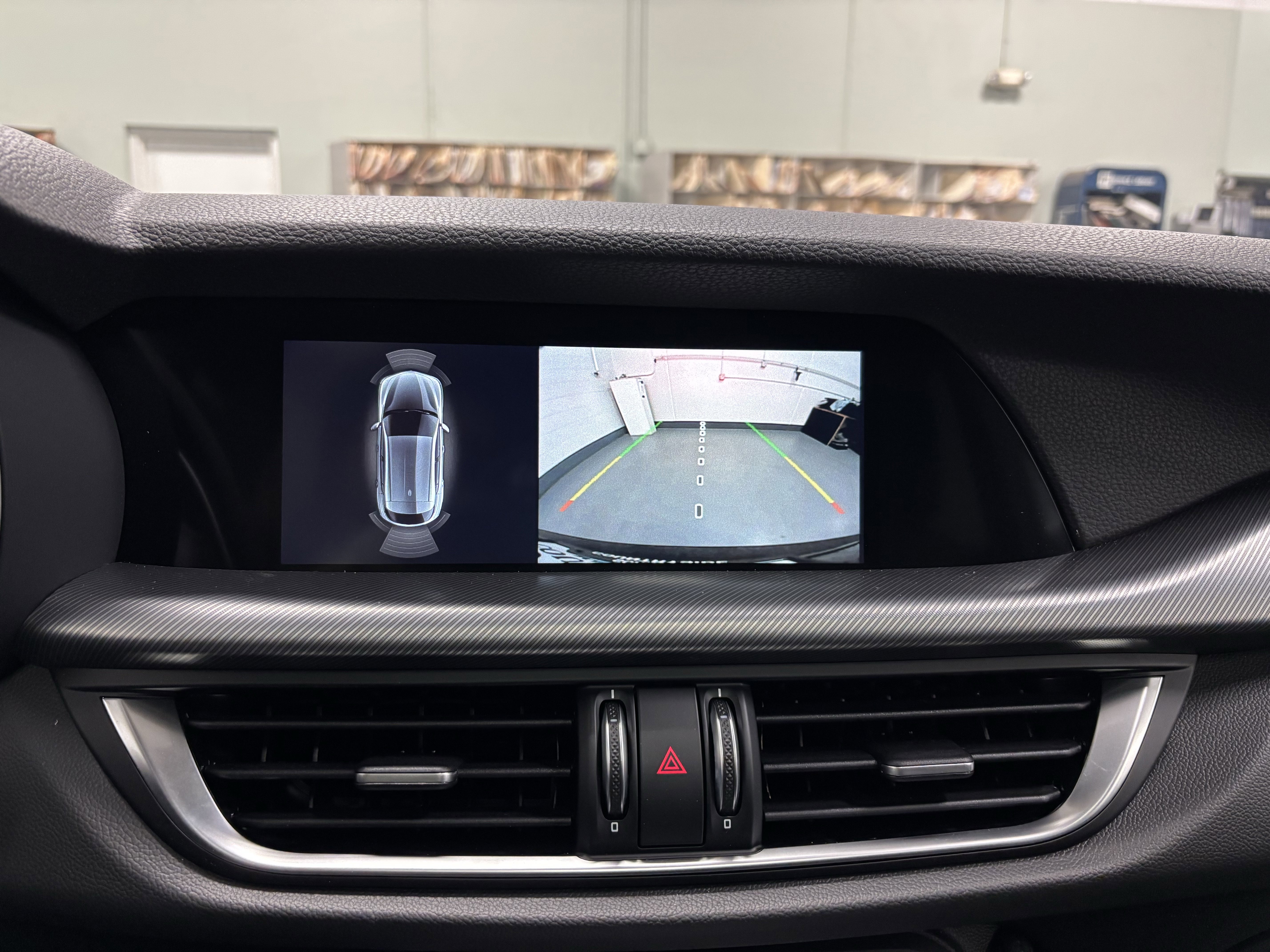 New 2025 Alfa Romeo Stelvio Sprint image 20