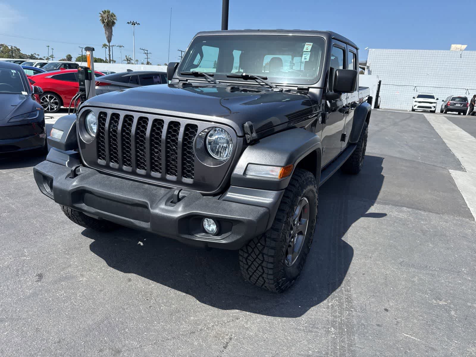 Used 2020 Jeep Gladiator Sport w/ Auxiliary Switch Group AWD/4WD image 1