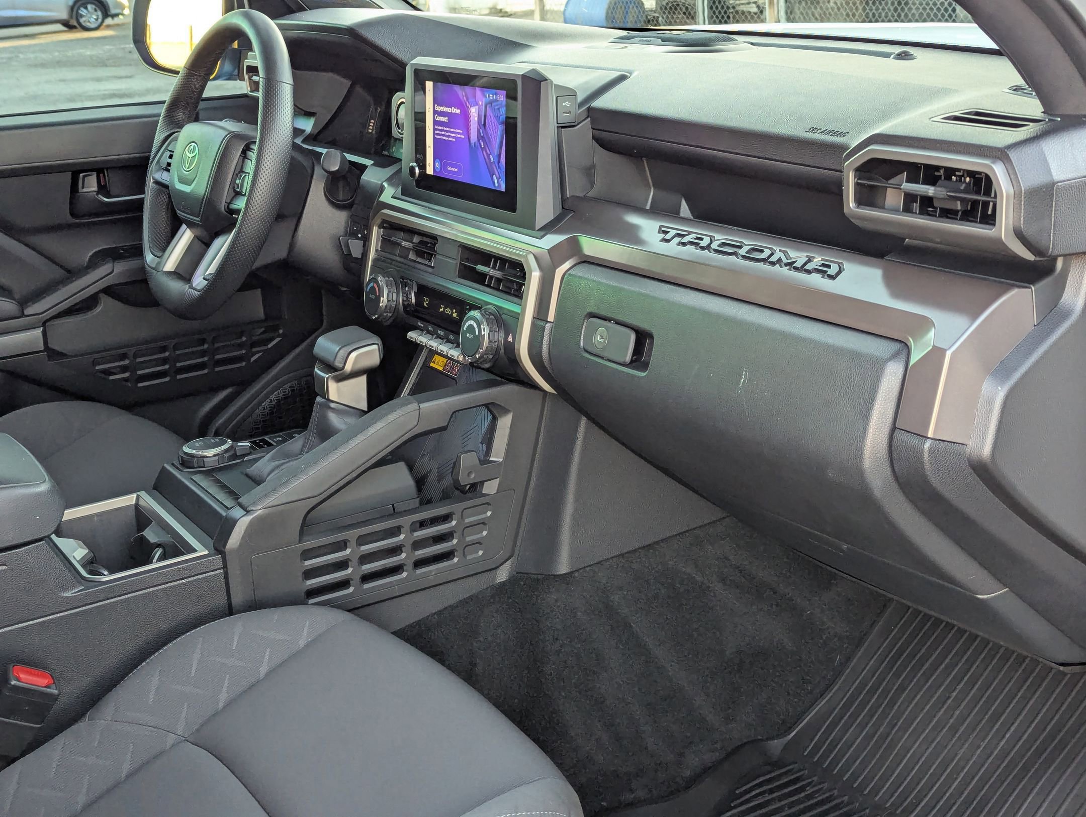 Used 2024 Toyota Tacoma 4x4 Double Cab image 29