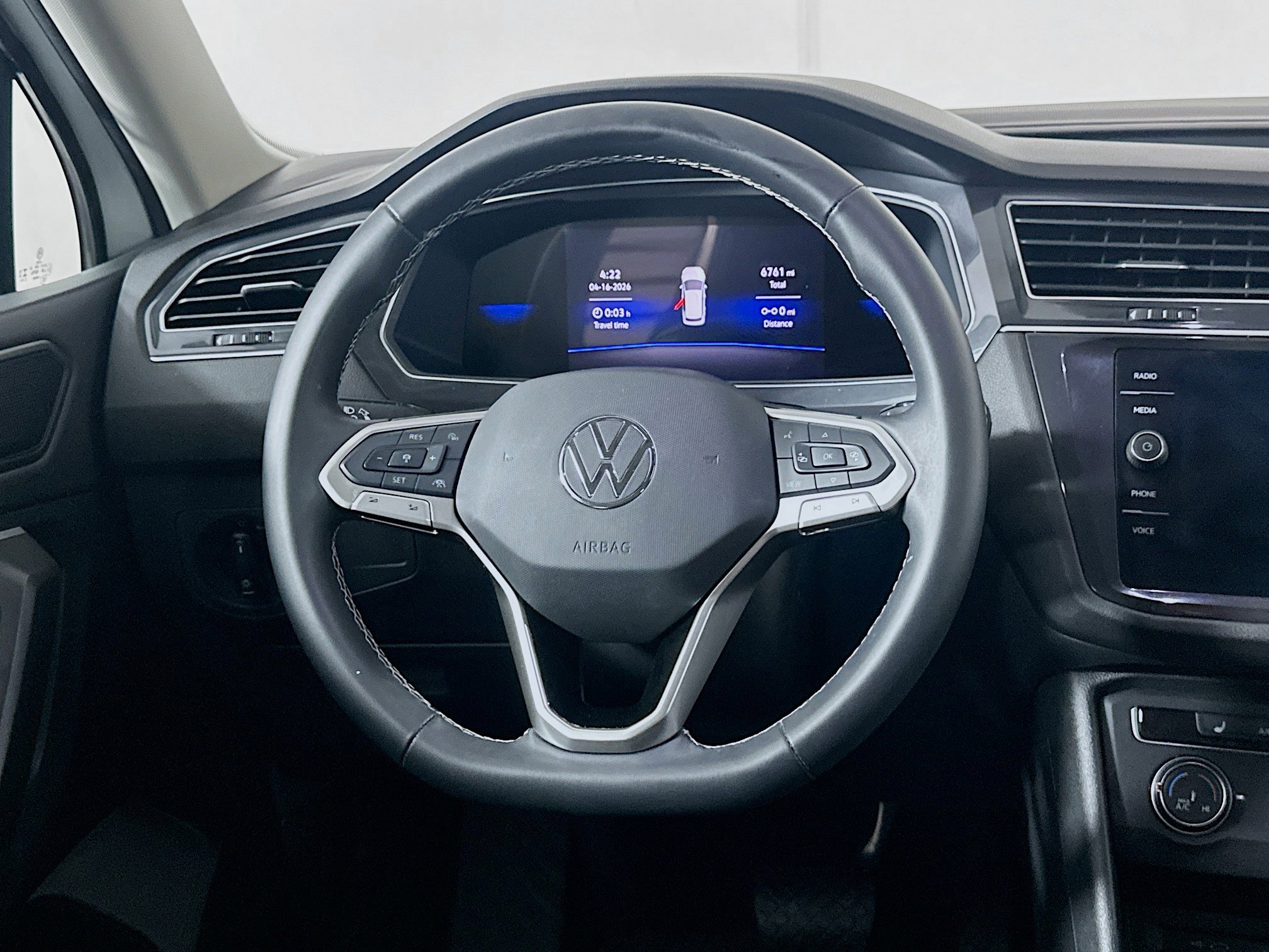 Used 2024 Volkswagen Tiguan S image 18