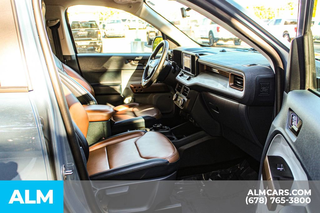 Used 2024 Ford Maverick Lariat image 19