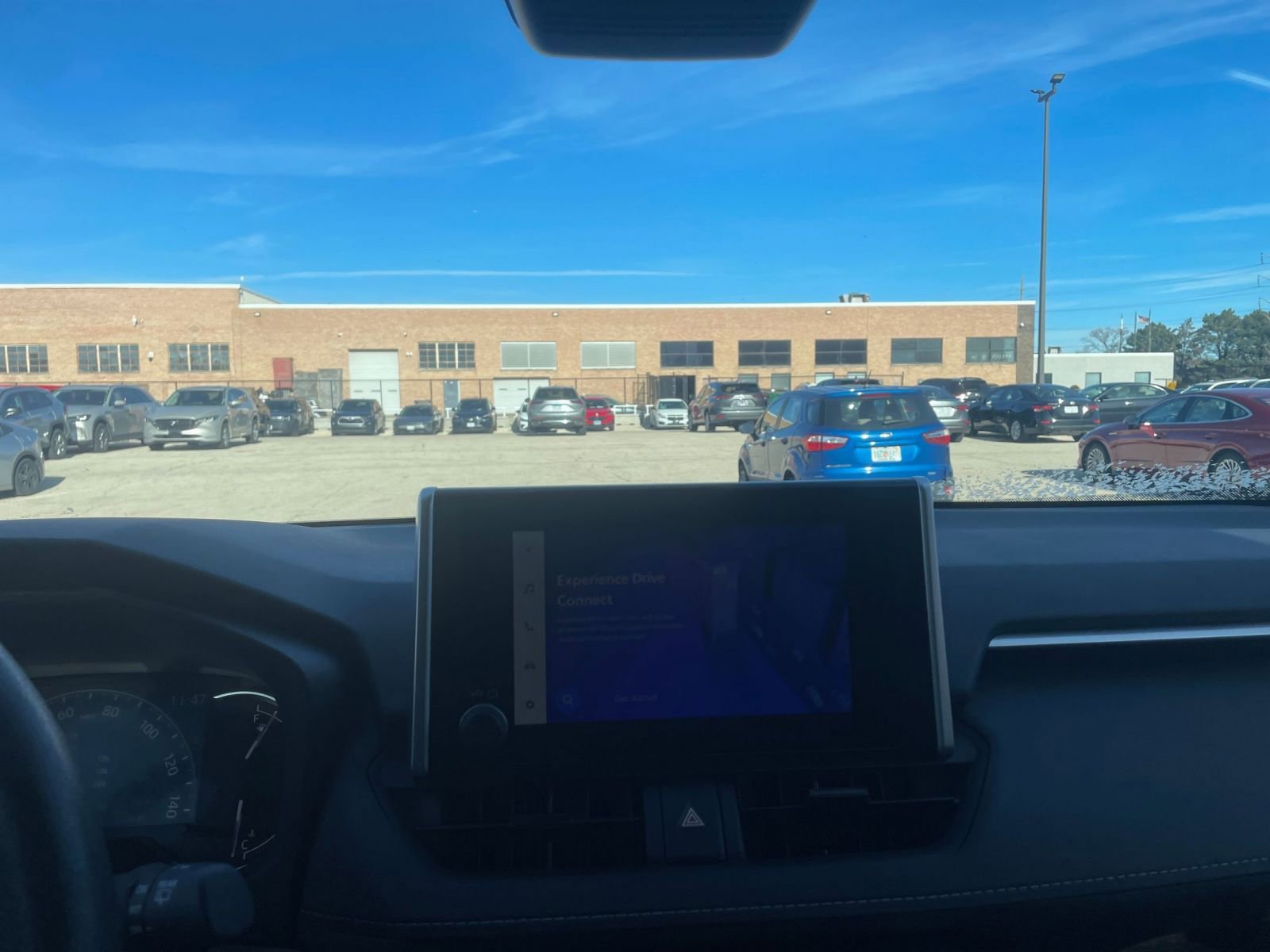 Used 2025 Toyota RAV4 XLE image 18