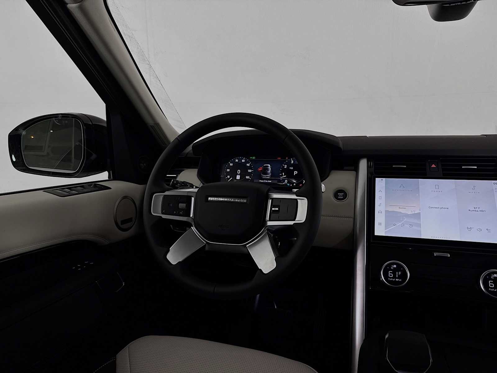 New 2025 Land Rover Discovery S AWD/4WD image 24