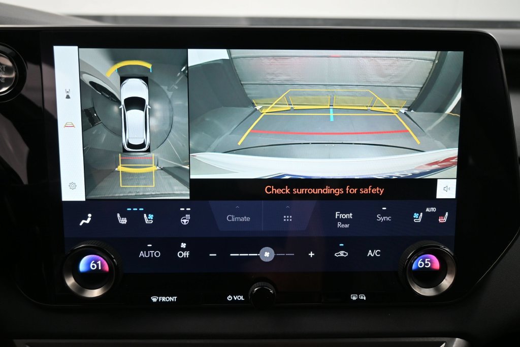 Used 2023 Lexus RX 350 FWD w/ Cold Area Package image 14