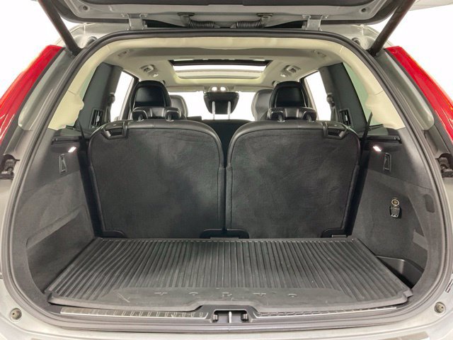 Certified 2025 Volvo XC90 B5 Core w/ Protection Package Premier AWD/4WD image 35
