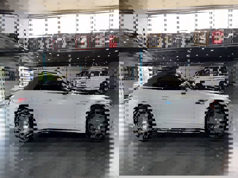 Used 2026 Mercedes-Benz Maybach SL 680 image 13