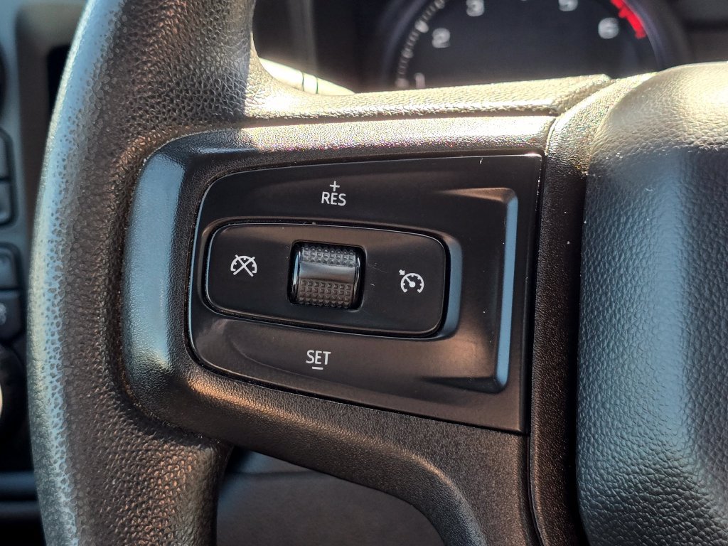 Used 2021 Chevrolet Silverado 2500 Custom w/ Custom Value Package AWD/4WD image 29