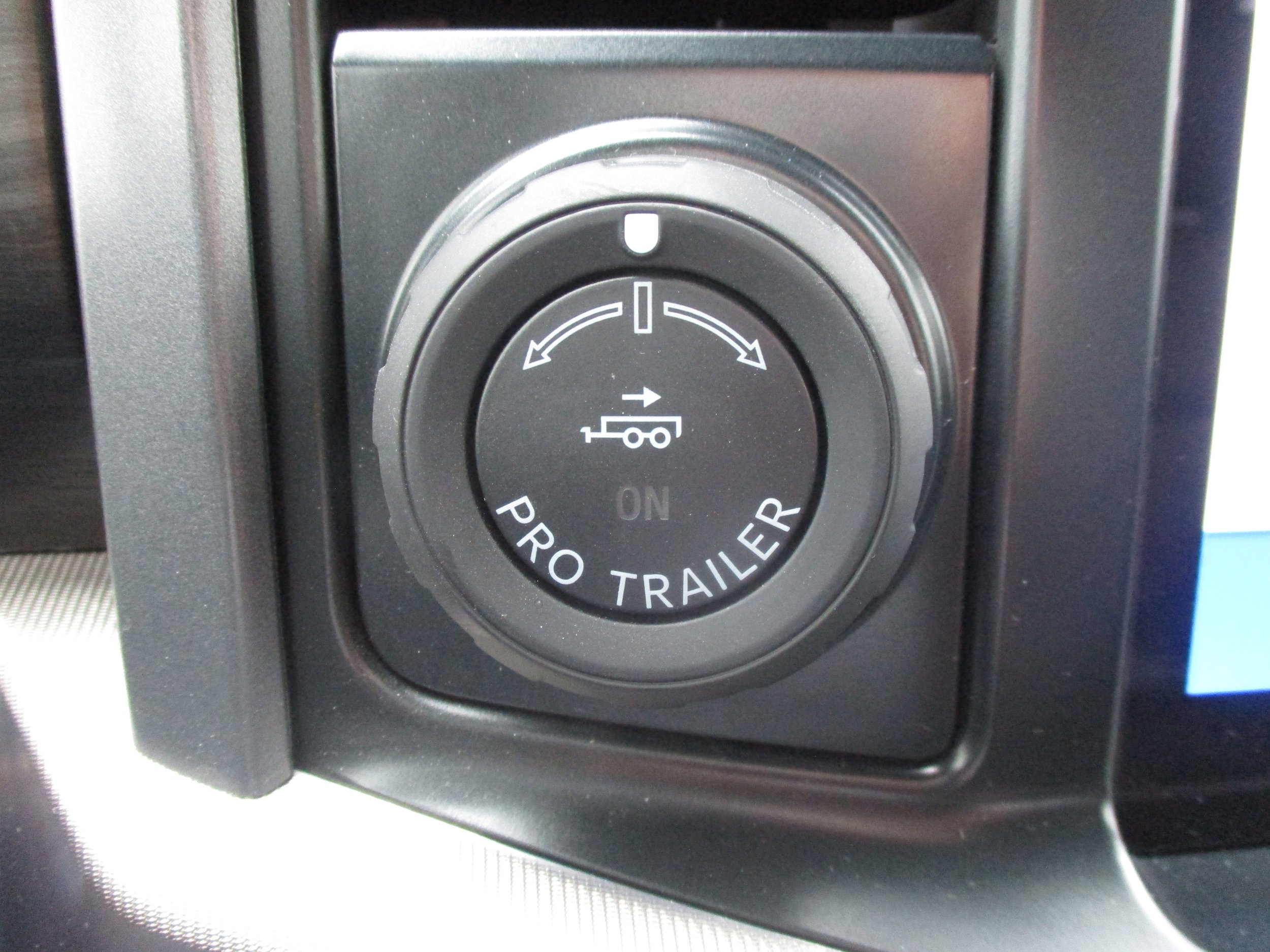 Used 2024 Ford F150 Lariat w/ Bed Utility Package AWD/4WD image 27