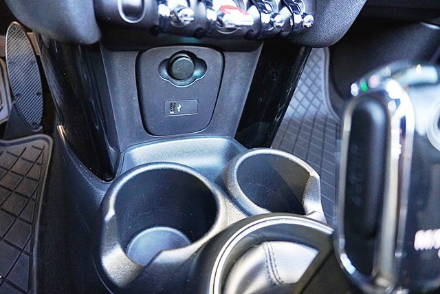 Used 2024 MINI Cooper S FWD image 37