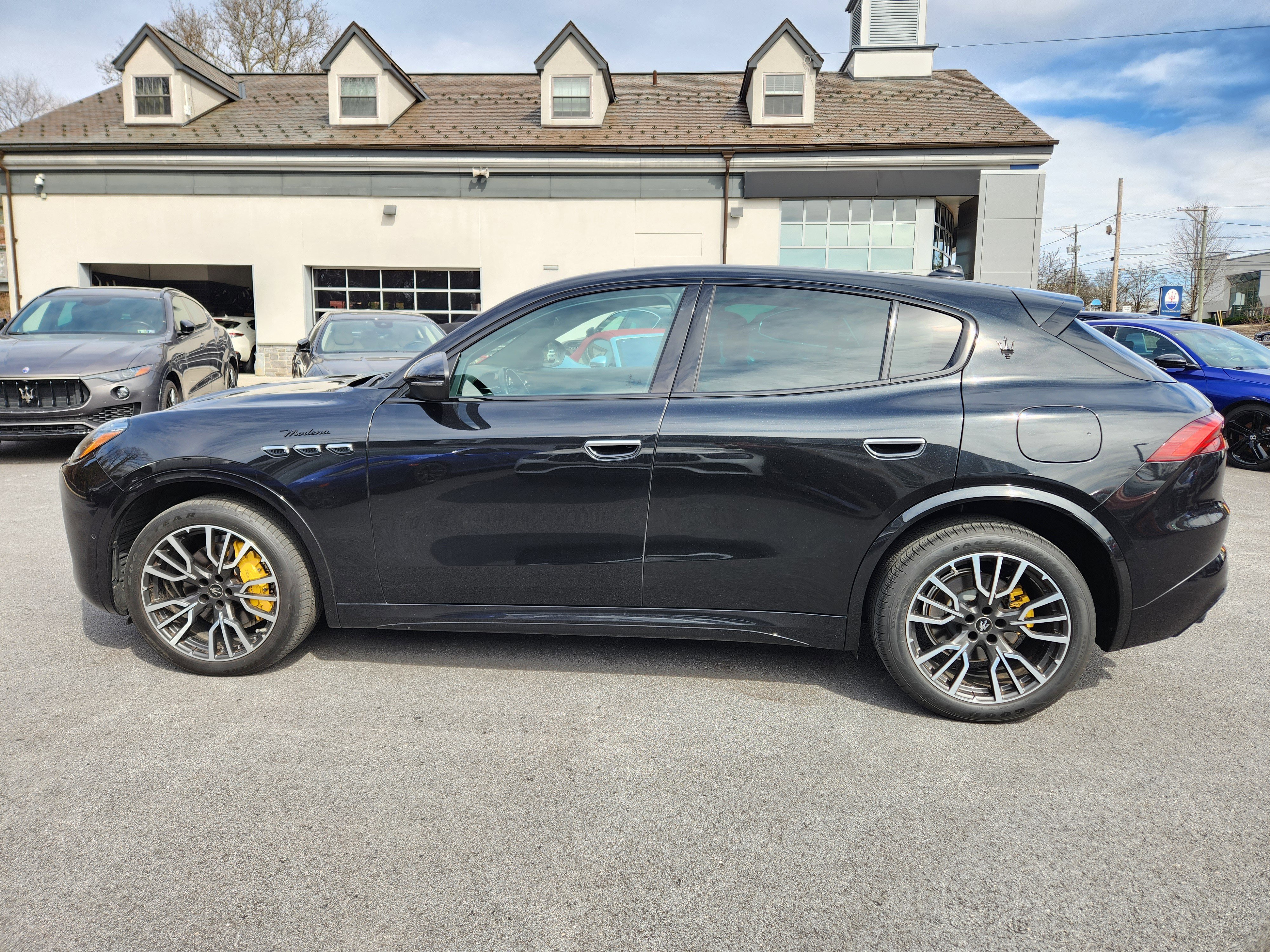 Used 2023 Maserati Grecale Modena image 5