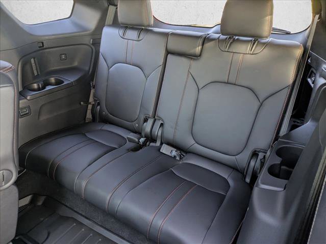 Certified 2025 Honda Pilot TrailSport image 19