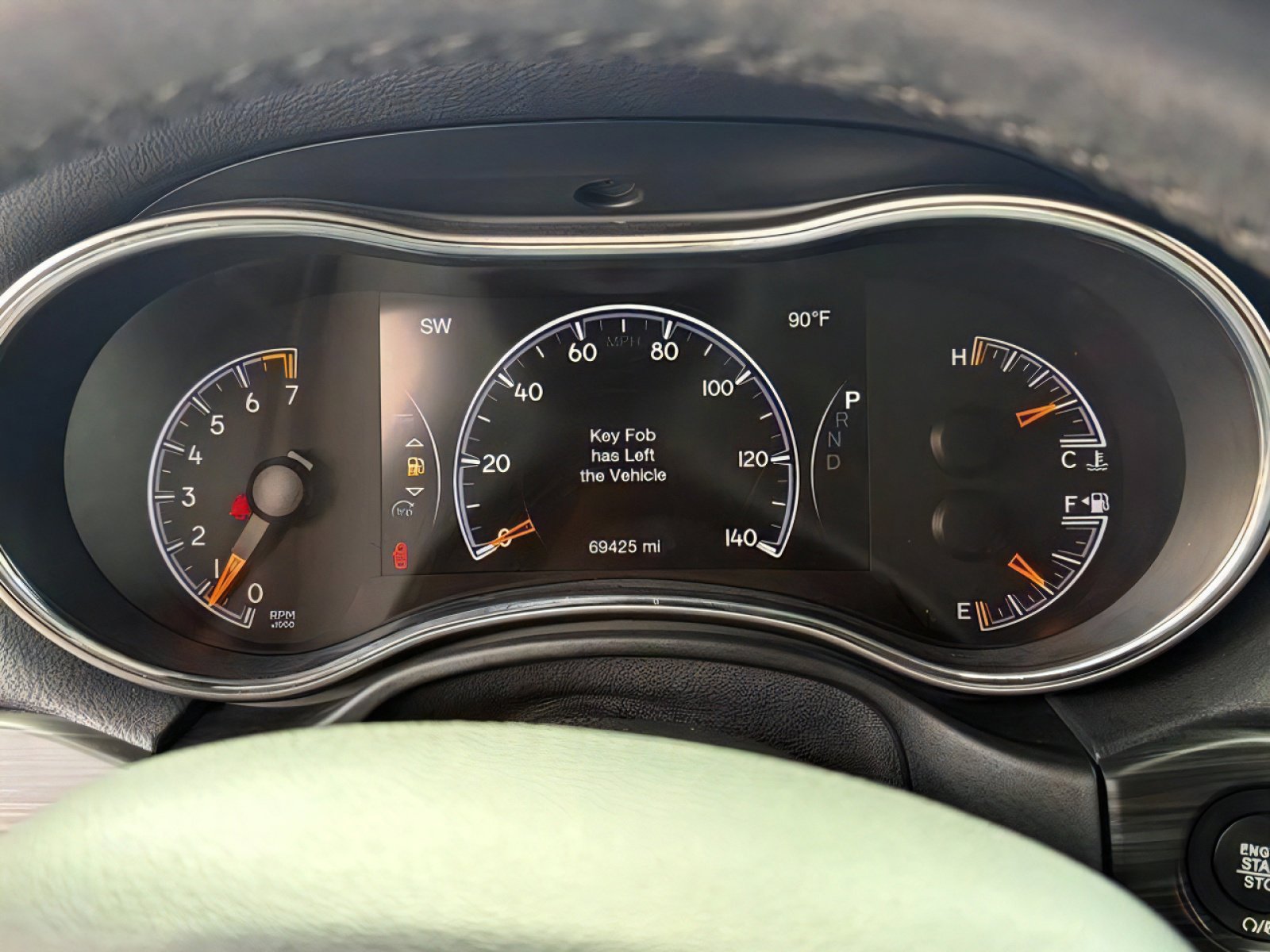 Used 2020 Jeep Grand Cherokee Altitude image 22