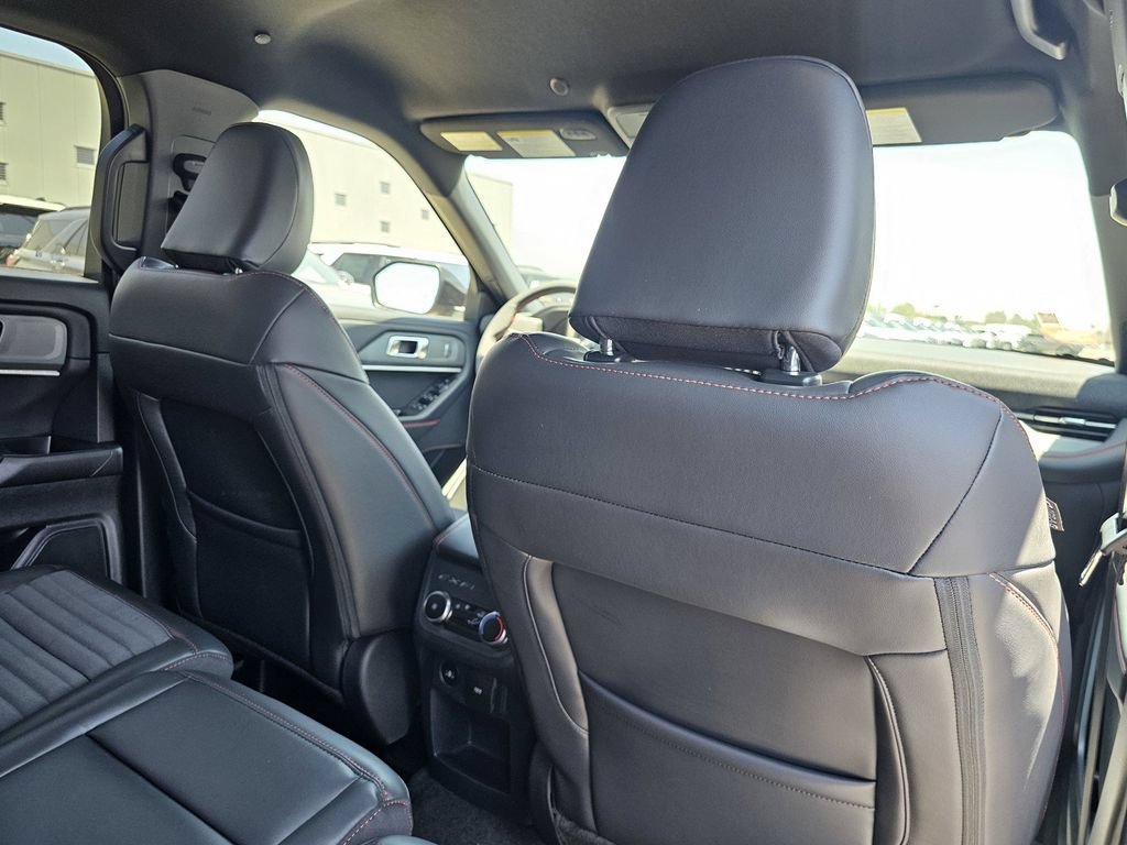 New 2026 Ford Explorer ST-Line RWD image 15