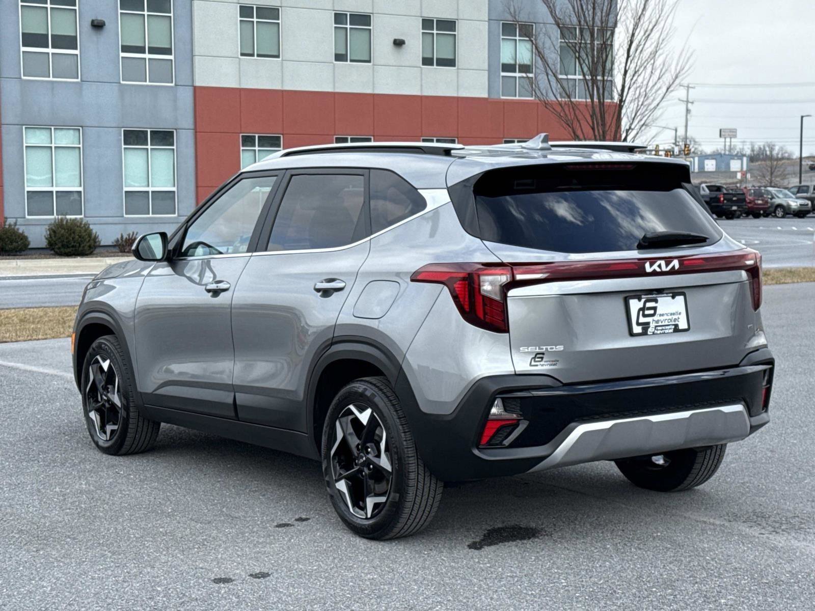 Used 2024 Kia Seltos EX image 26