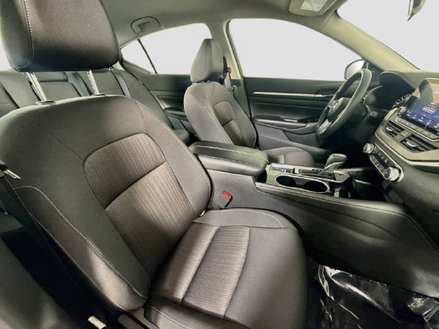 Used 2023 Nissan Altima 2.5 SV AWD/4WD image 28