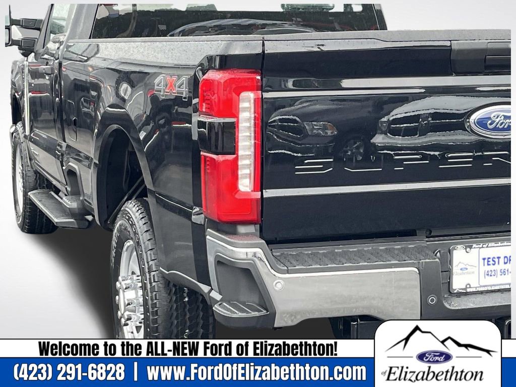 New 2026 Ford F350 4x4 Regular Cab Super Duty image 6