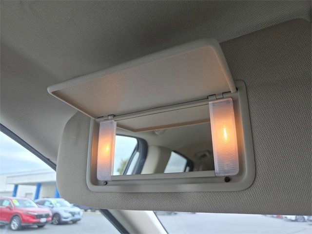 Used 2018 Honda CR-V Touring image 19