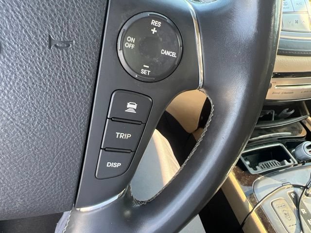 Used 2010 Hyundai Genesis 4.6 w/ Technology Pkg 5 RWD image 7