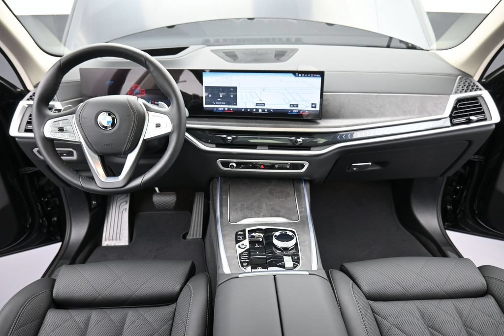 New 2026 BMW X7 xDrive40i w/ Executive Package AWD/4WD image 14