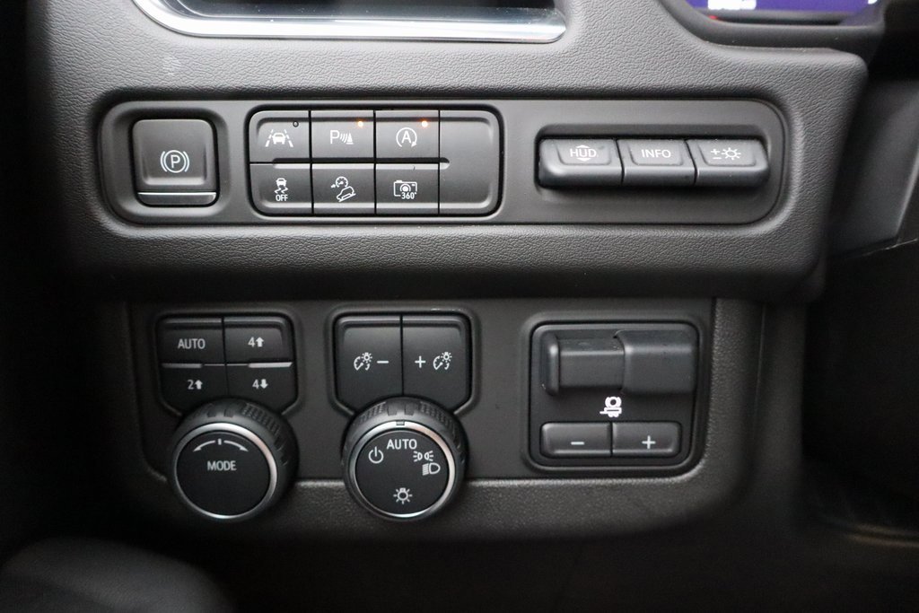 Used 2023 Chevrolet Tahoe Premier image 13