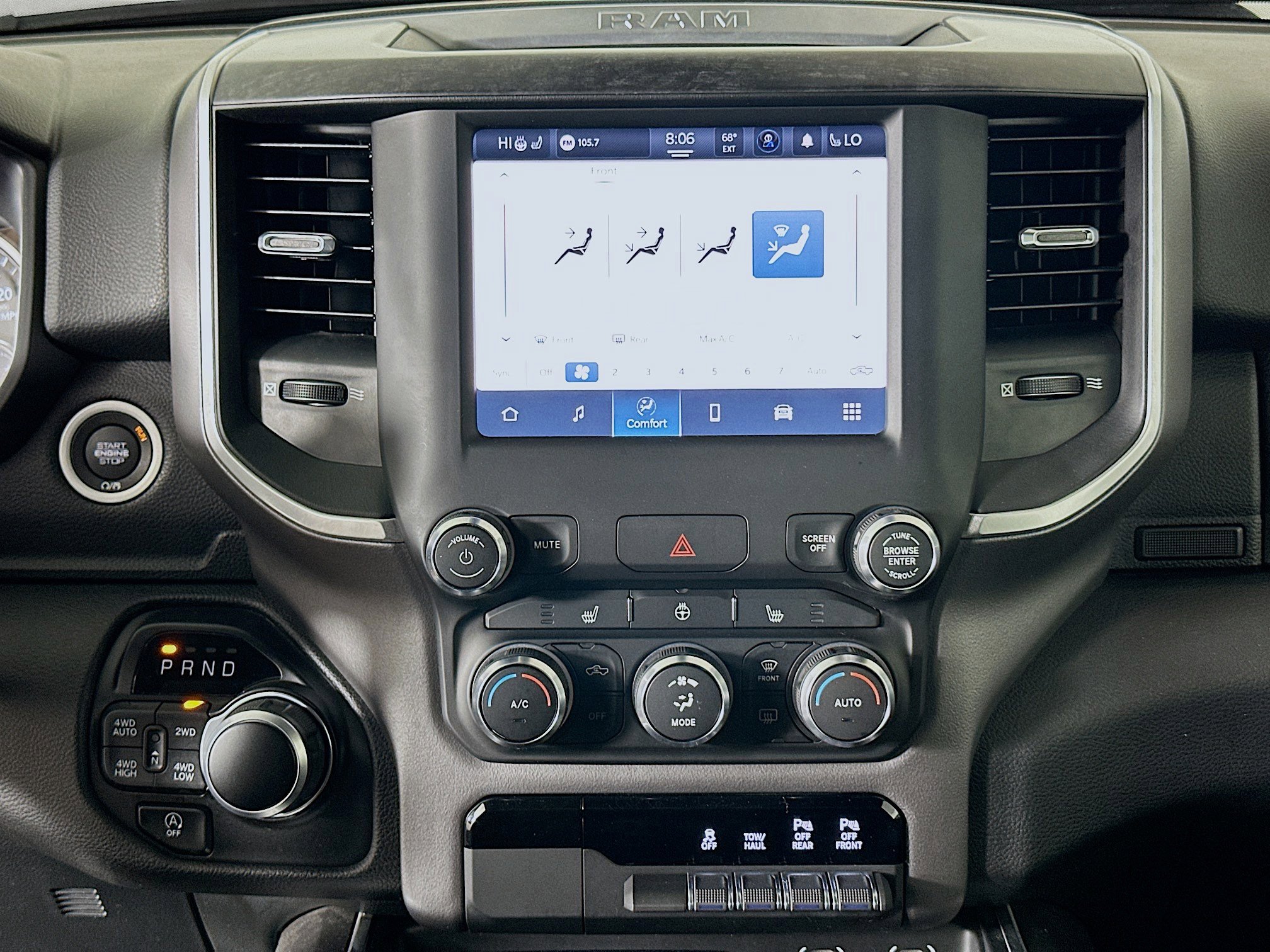 Used 2022 RAM 1500 Big Horn AWD/4WD image 23