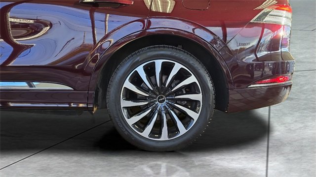 Used 2023 Lincoln Aviator Black Label Grand Touring image 32