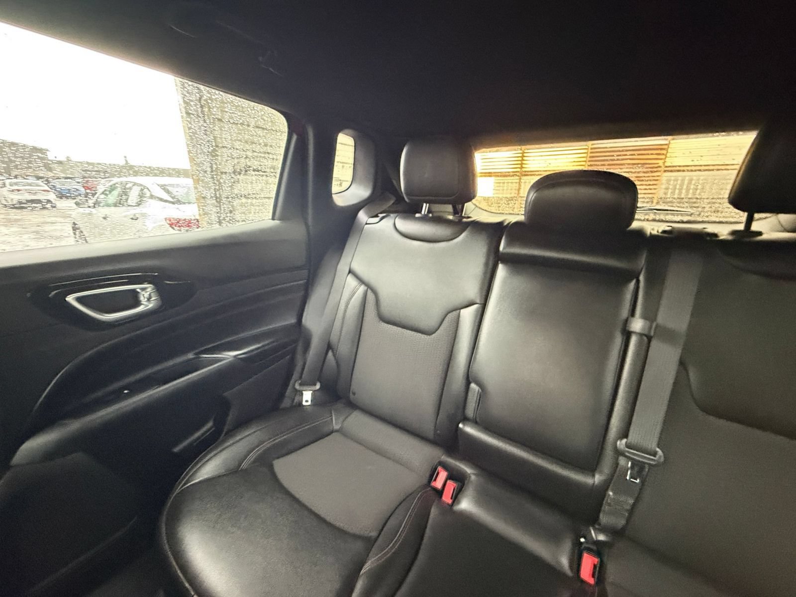 Used 2025 Jeep Compass Trailhawk AWD/4WD image 36