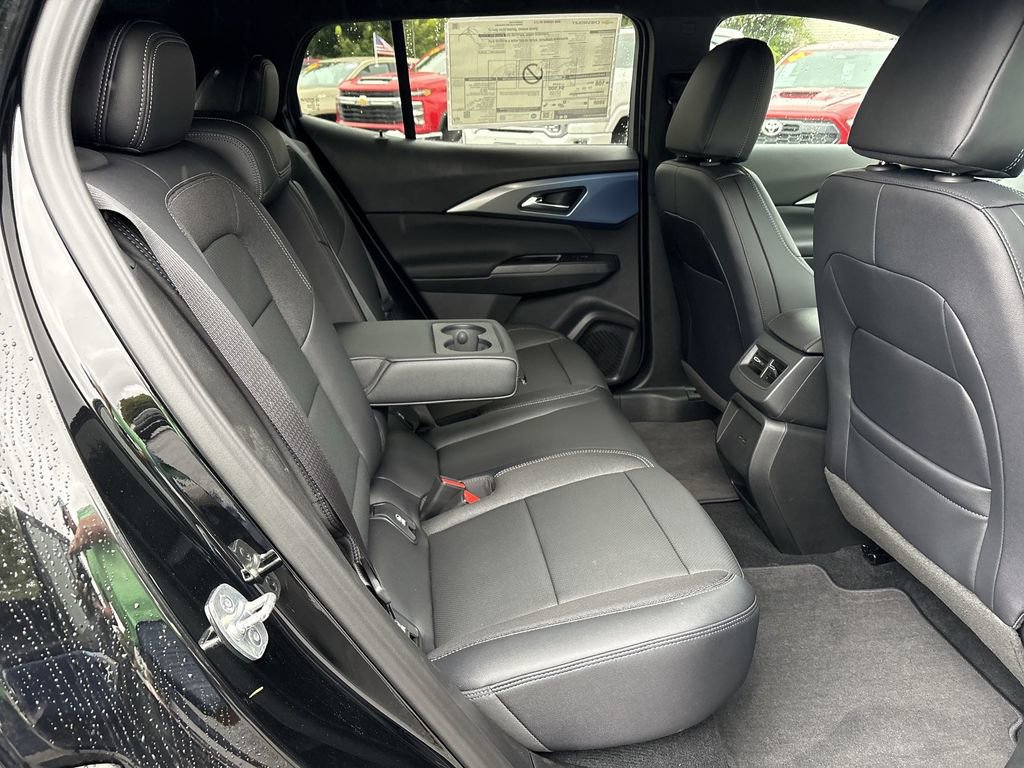 New 2026 Chevrolet Equinox EV LT image 27