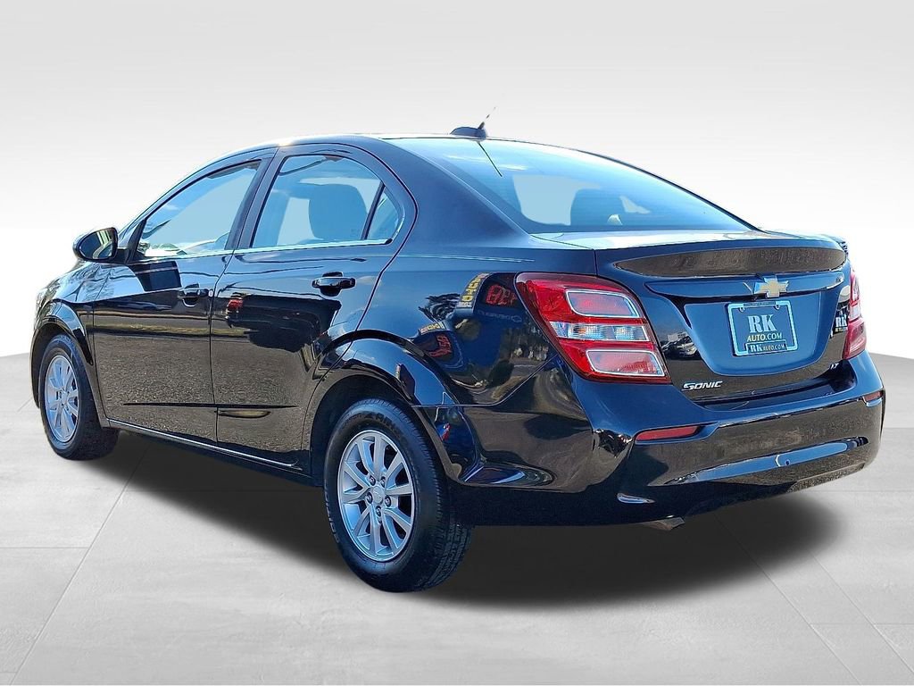 Used 2020 Chevrolet Sonic LT image 4