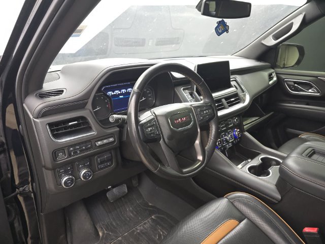 Used 2021 GMC Yukon XL AT4 w/ AT4 Premium Plus Package AWD/4WD image 14