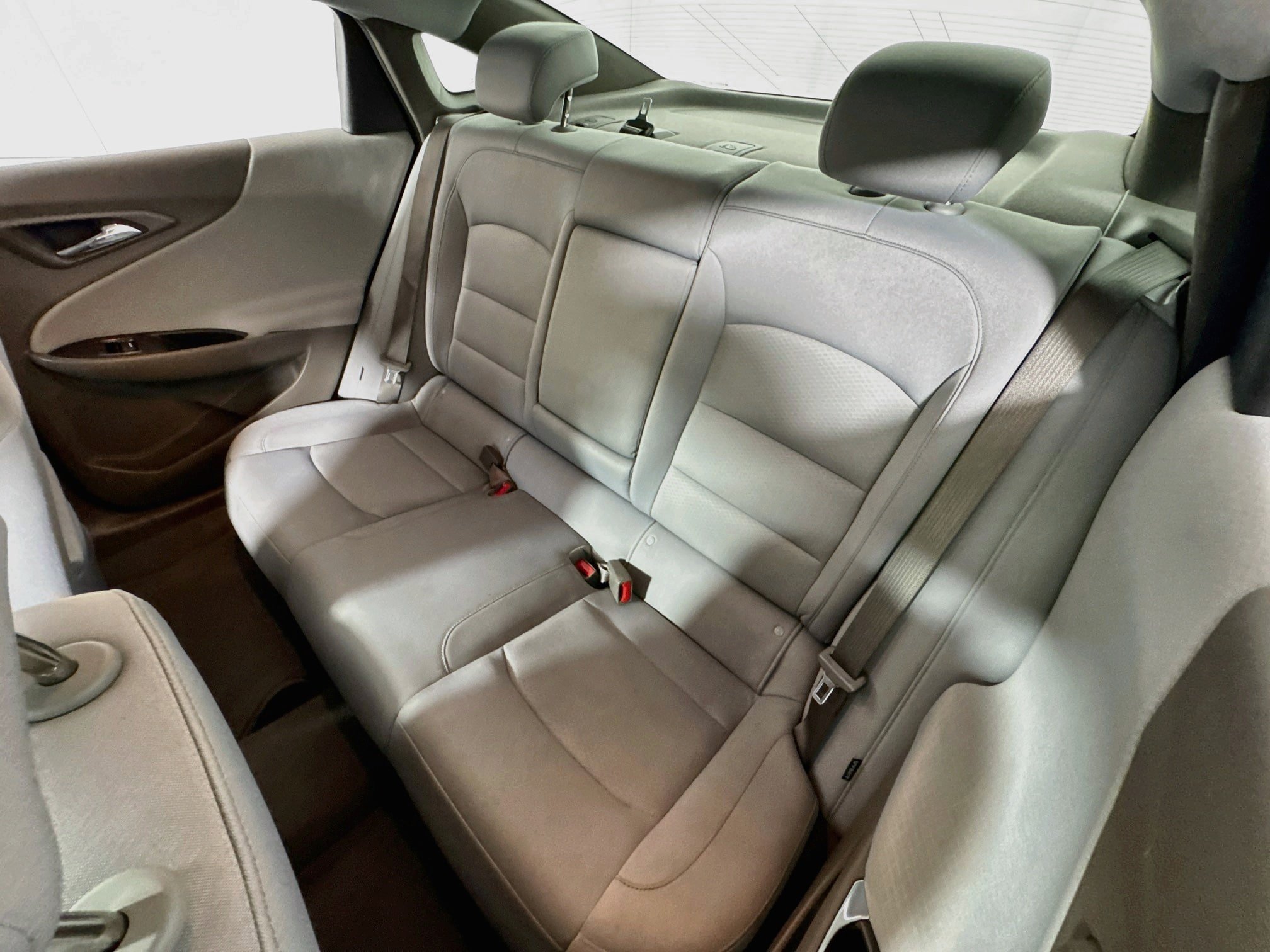 Used 2020 Chevrolet Malibu LT FWD image 20
