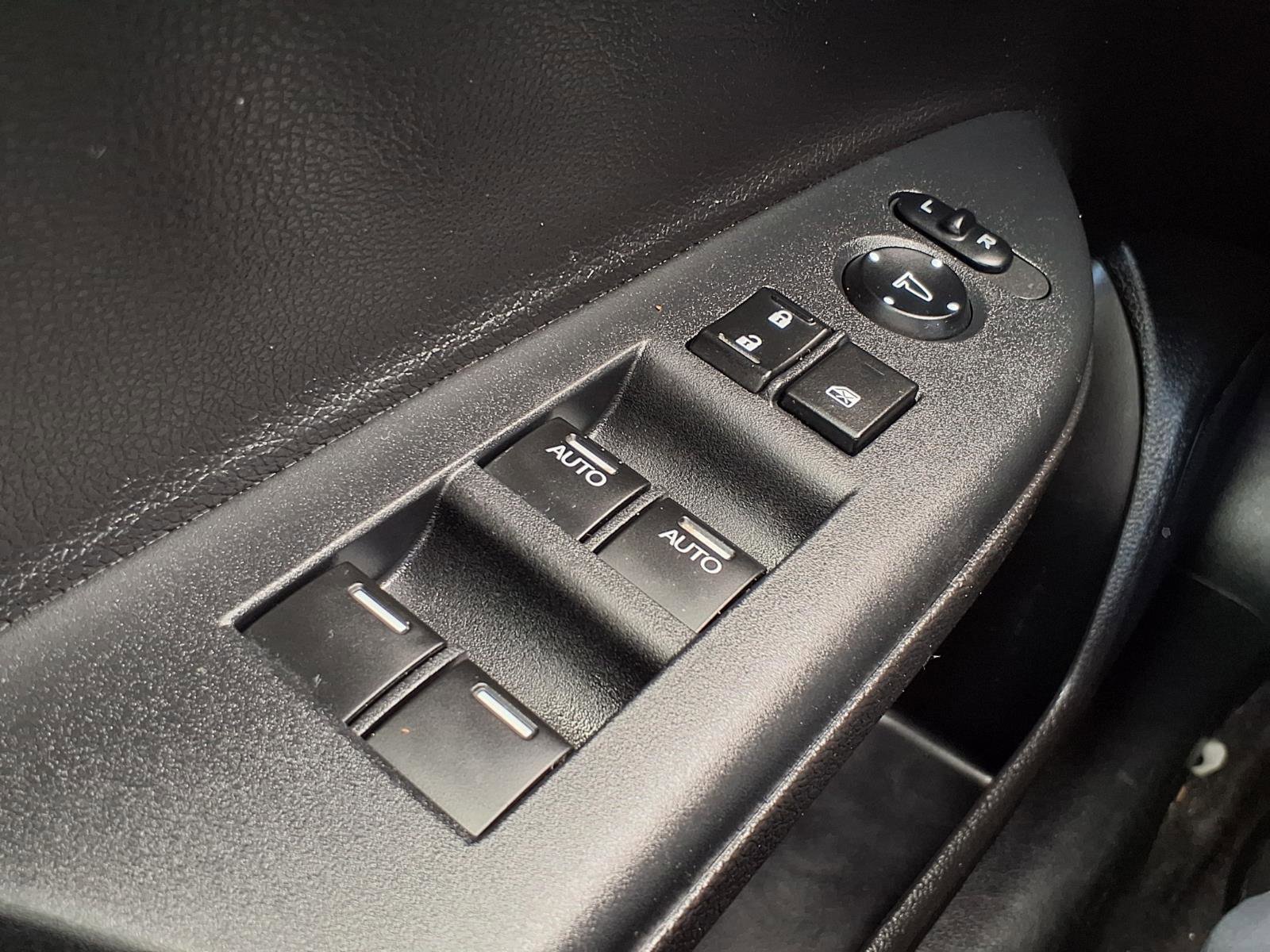 Used 2017 Honda Accord EX image 11