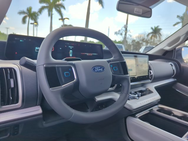 New 2026 Ford Expedition Active RWD image 21